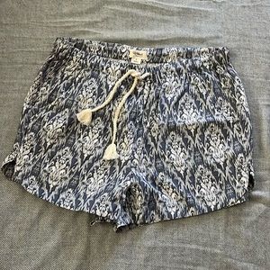UpWest Blue and White Patterned Women Shorts